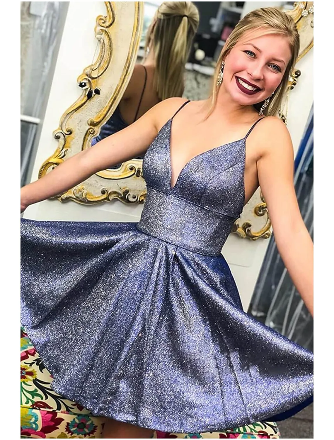 Aimishang  A-Line Cocktail Dresses Party Dress Homecoming Short / Mini Sleeveless V Neck Satin Backless with Pleats