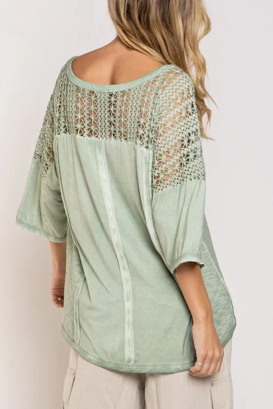 ONLINE EXCLUSIVE Feminine Boho Crochet Sleeve Top